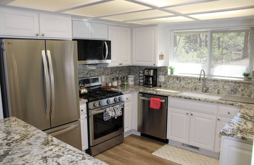 Mountain Club Ski Chalet | Skyview Lodge - Prescott Cabin Rentals