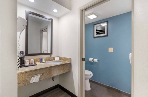 Charleston Hotel | Sleep Inn Mt. Pleasant - Charleston