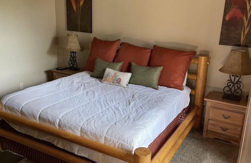 Hurricane Resort | SLEEPS 12! ASTONISHING Condo Resort Close to ZION's National Park