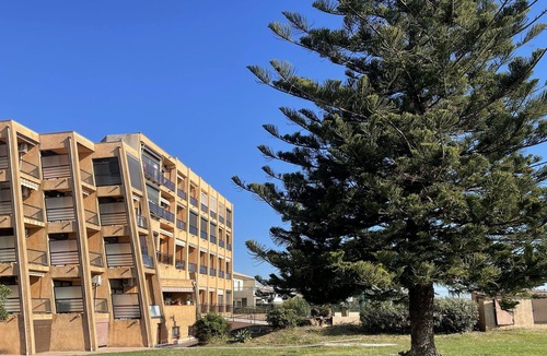 Casamozza Apartment | Sleeps 4 with breathtaking sea view and swimming pool!