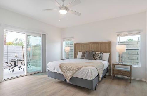 Palm Springs House | Sleeps 40! 6 Private Homes Resort Pool + Gym Heart of La Quinta | Summerwell