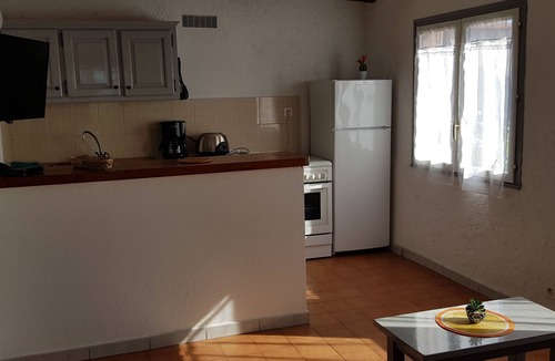 Porto-Vecchio Villa | Small house 4/6 persons 700 m from the beach of st cyprien
