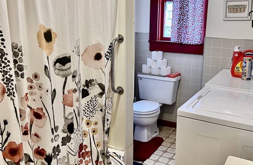 Richmond House | Small Victorian Cottage at Earlham, W/D, 100+Mbps Wifi