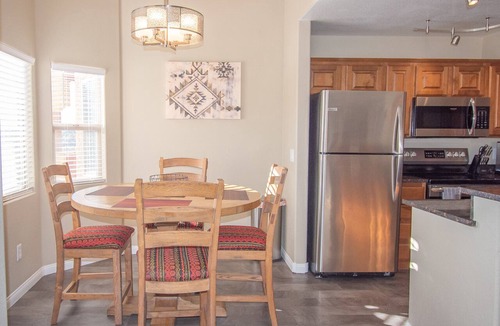 Mesquite Condo | Snow Bird's Nest by Mesquite Vacation Rentals with Community Amenities and $510 in free daily activities