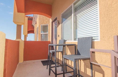 Mesquite Condo | Snow Bird's Nest by Mesquite Vacation Rentals with Community Amenities and $510 in free daily activities