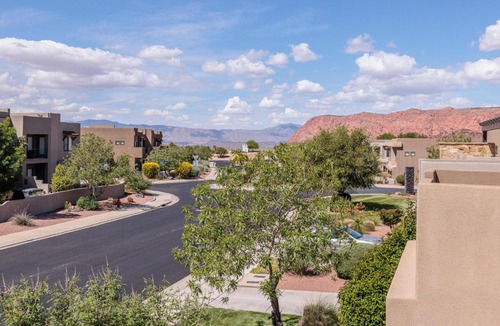 St. George House | Snow Canyon Escape