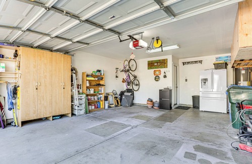 Deer Valley House | Snowbird Retreat w/Putting Green in Phoenix Area!