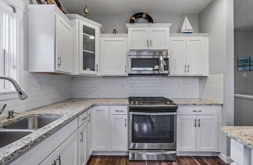 Miami Park House | SOHA2 · Premier Destination @ Lake Michigan+fire pit