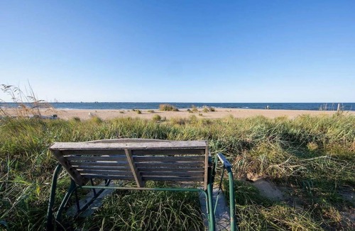 Willoughby Spit Apartment | Sojourn on the Bay Su