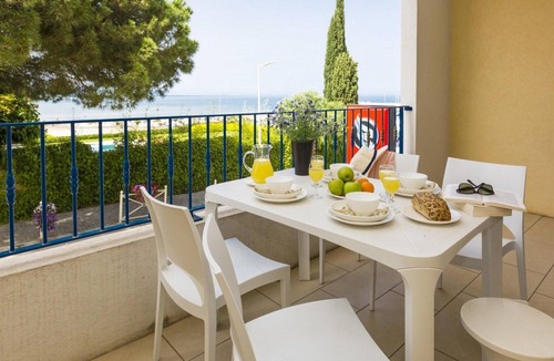 Solenzara House | Solenzara Holiday Home with Garage