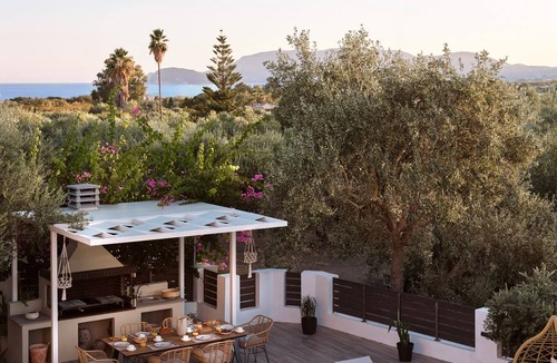 Kalamaki Villa | Solis Ortus Villa, a Sublime Sanctuary with Pool