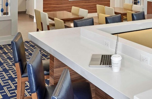 Blue Ash Hotel | Sonesta ES Suites Cincinnati - Blue Ash