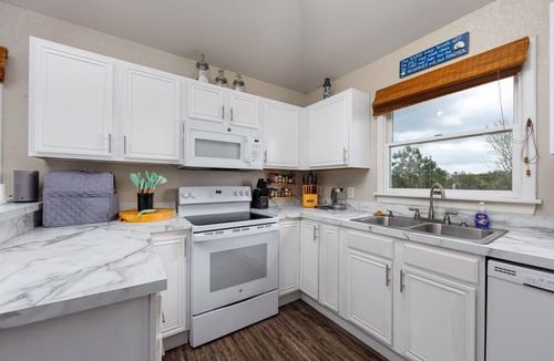 Carova Beach House | Soundside, Canal Front! Water views!, 4x535, The 4x4 Leaf Clover