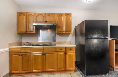 Orangeburg Hotel | Southern Lodge 601