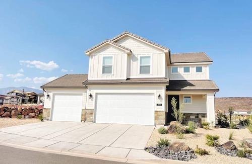 Washington Apartment | Southern Utah charm. Close to St George and National Parks