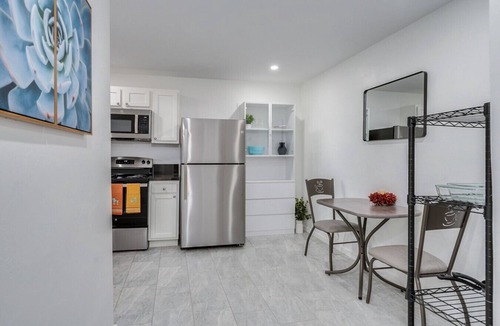 Palo Verde House | Southwest Casita Dog Park Gated Parking/#5