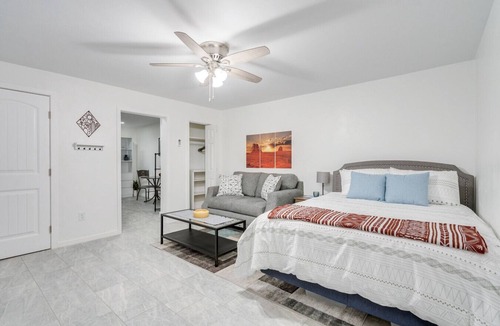 Palo Verde House | Southwest Casita Dog Park Gated Parking/#5
