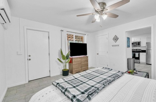 Palo Verde House | Southwest Casita Dog Park Gated Parking/#5
