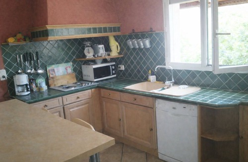 Ghisonaccia Villa | Spacieuse villa avec grand jardin clos, idéale pour familles et groupes d'amis.