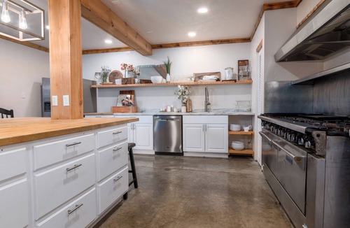 USA Cabin | Spacious 11 Bdrm Lodge on edge of Clearwater Ntl Forest