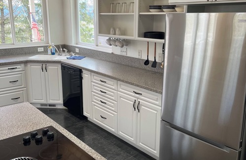 Whitefish House | Spacious 2-bedroom house with AC, with great views between Whitefish & Kalispell