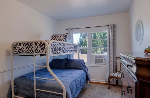 Spanish Fork House | Spacious 2BR Home with Mountain View and Piano!
