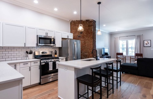 Shelby Park House | Spacious 3BR | Perfect for Expo, Derby & Downtown