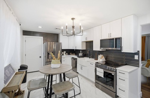 Covedale House | Spacious 4-bedroom house in adorable Cincinnati close to downtown