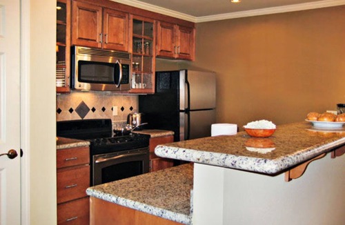 Berkeley Apartment | Spacious 4 BR | Historic Powhatan Resort