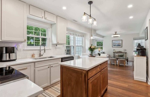 Annapolis House | Spacious 4BR | Pet-Friendly, Sleeps 10