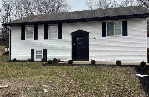 Fairfield House | Spacious 4BR Retreat in Tranquil Fairfield, Game Room & Huge Deck