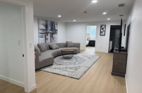 Cedar Falls House | Spacious 5-bedroom house in peaceful Cedar Falls with newly finished basement