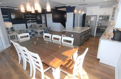Sunset Beach House | Spacious 5BR house in Sunset Beach, perfect for family getaways!