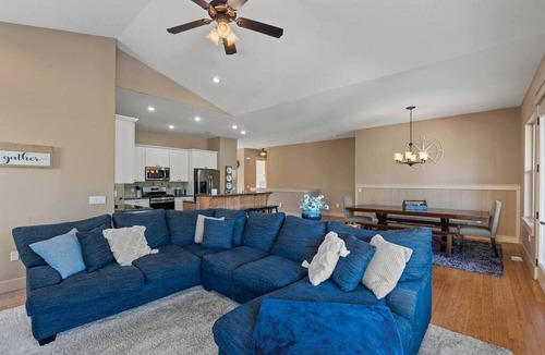 Latah Valley House | Spacious 6BR retreat near downtown Spokane—views, garage & fun!