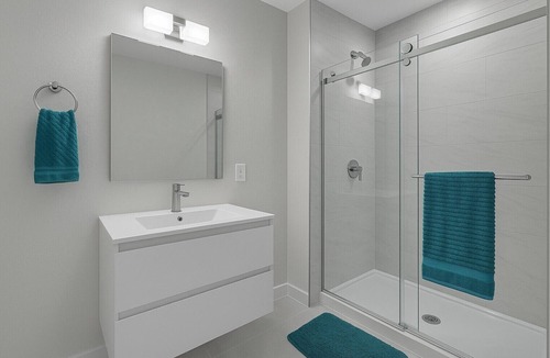 North Las Vegas House | Spacious 8-bedroom house in lovely North Las Vegas with WiFi, AC