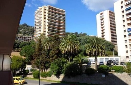 Ajaccio Apartment | SPACIOUS APARTMENT IN A TREE SPACE; QUIET ENVIRONMENT.
