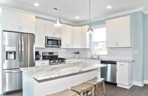 Northeast Virginia Beach House | Spacious Beach Retreat Near VB Boardwalk!