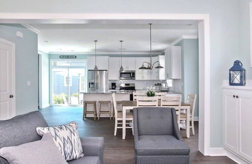 Northeast Virginia Beach House | Spacious Beach Retreat Near VB Boardwalk!