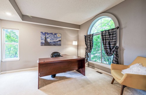 Centennial House | Spacious Centennial 4BR with Pool Table and Patio