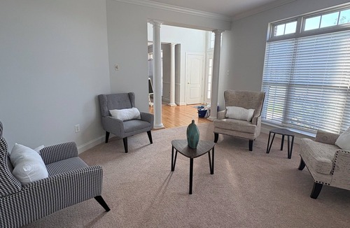 Brandywine House | Spacious Family friendly 5-bedroom house with AC in soothing Brandywine
