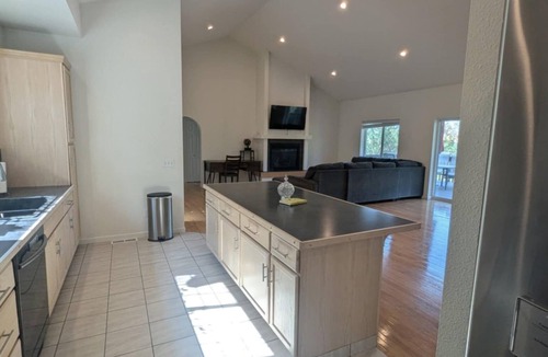 Troy House | Spacious Home in Troy, ID