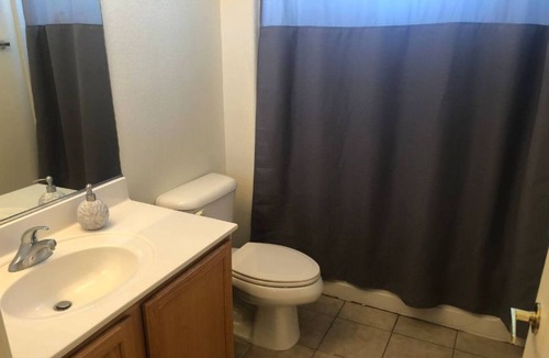 Menlo Park House | Spacious home sweet home near downtown Tucson!