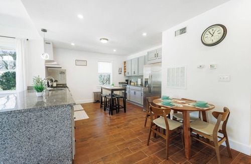Braintree House | Spacious house on Sunset Lake 4 BR, 2 BA Unit 1 on First Level