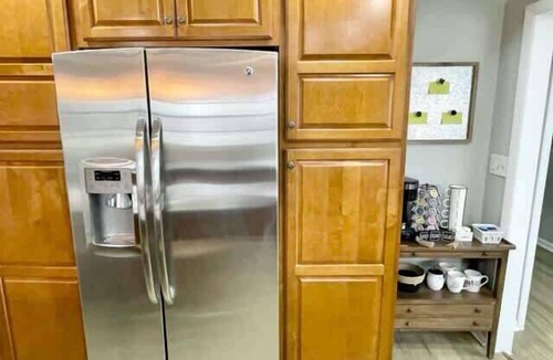Ivy Hills House | Spacious Ivy Hills Home | Hot Tub Fenced Yard