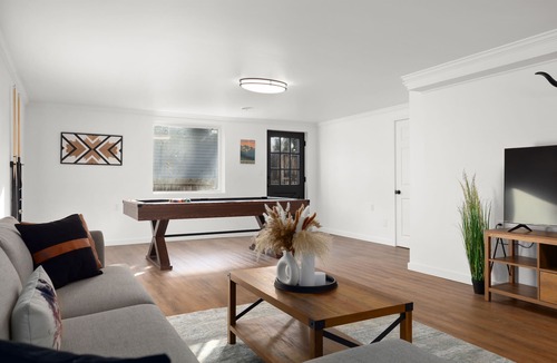 Rimrock House | Spacious King Suite with Private Laundry