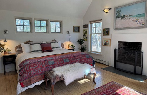 West Tisbury House | Spacious, light filled 3-bedroom post & beam in West Tisbury steps to bike path