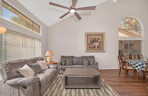 North Las Vegas House | Spacious Modern Home Family or work WFH Friendly