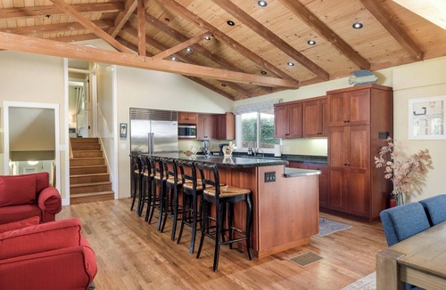 Coast Village House | Spacious Montecito Vacation Home for Families. Pool, Spa, Games. Sleeps 10