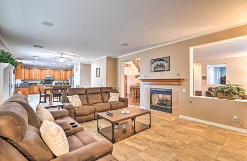 North Las Vegas House | Spacious North Las Vegas Home w/Yard