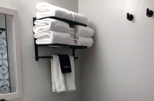 Roanoke Apartment | Spacious, Pet Friendly Retreat - Located Between Roanoke and Salem